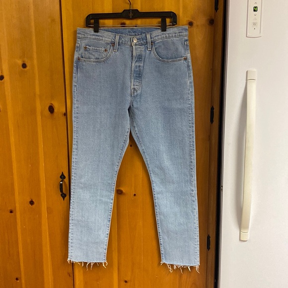 Mens Levi’s jeans size 31x28 - Picture 1 of 7
